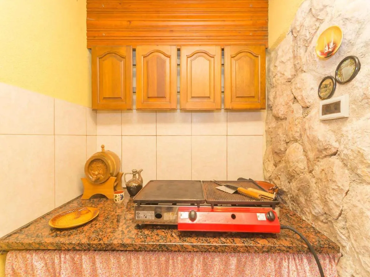 Apartment In Njivice/Insel Krk 33553  Njivice