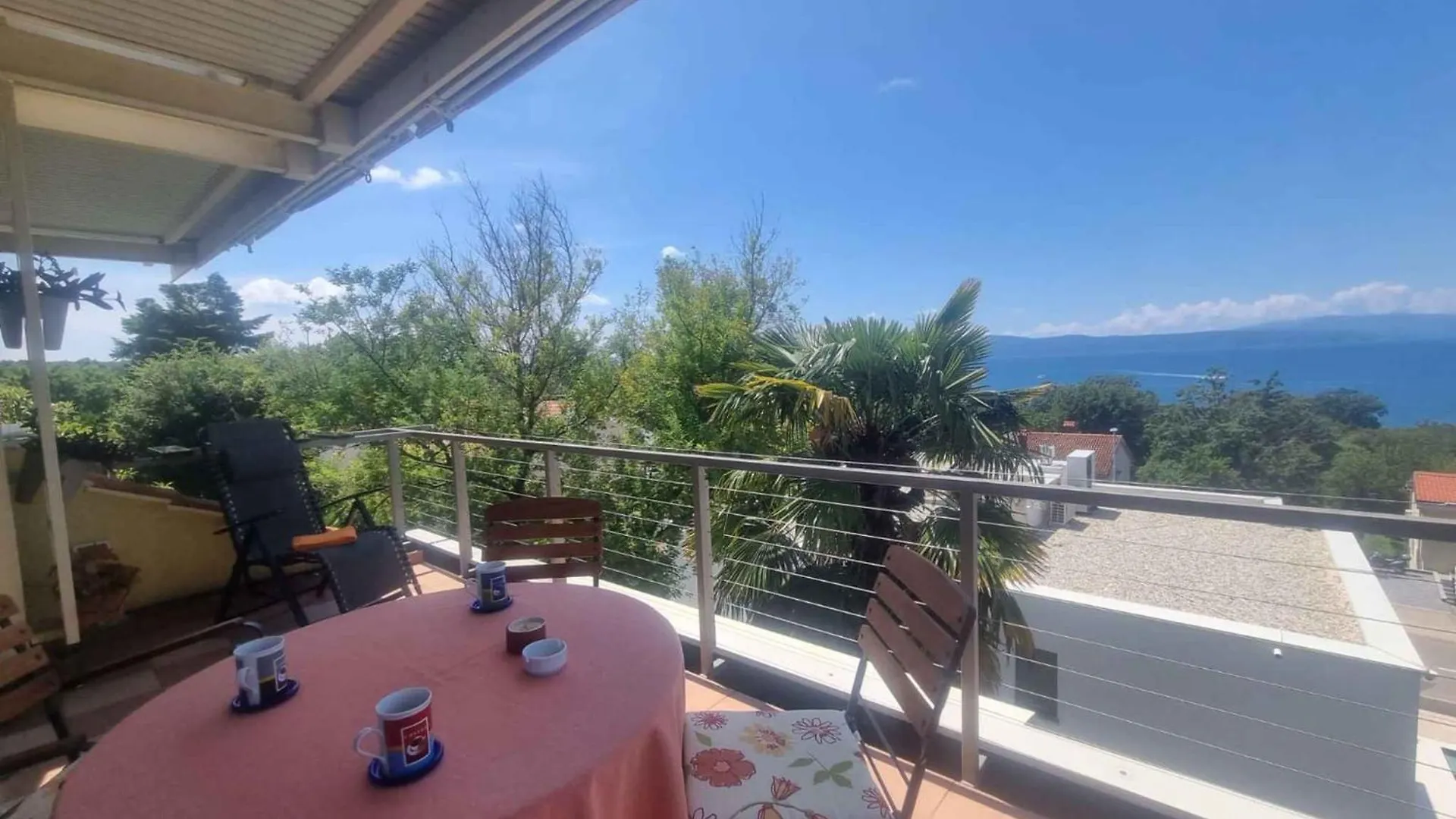 Apartment In Njivice/Insel Krk 33553